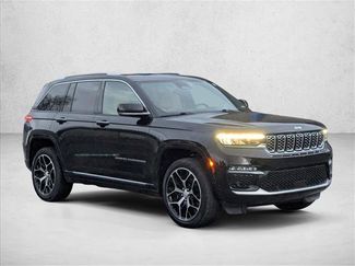 Used 2022 Jeep Grand Cherokee Summit video 3