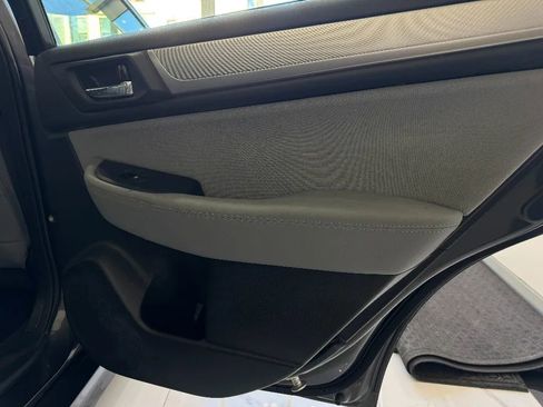 Used 2018 Subaru Legacy 2.5i Premium image 26