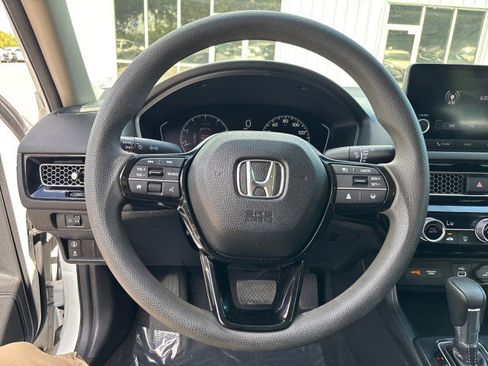 Used 2023 Honda Civic LX image 14