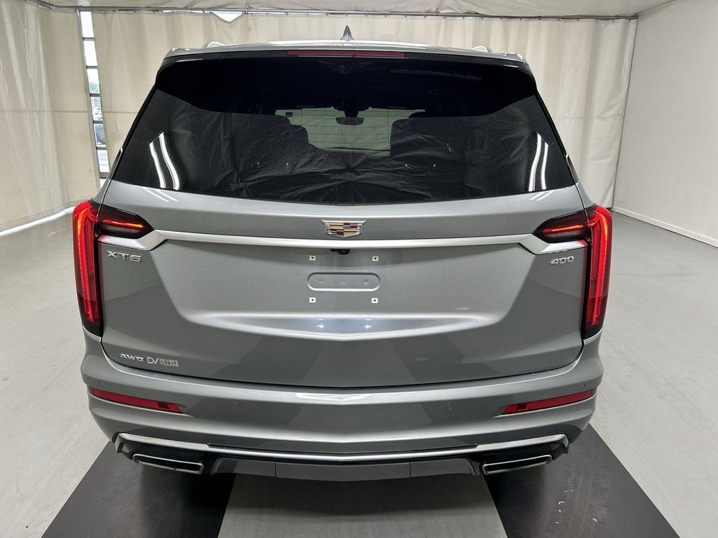 Used 2023 Cadillac XT6 Premium Luxury w/ Technology Package AWD/4WD image 23