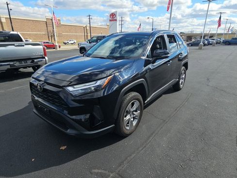 Certified 2025 Toyota RAV4 XLE AWD/4WD image 7