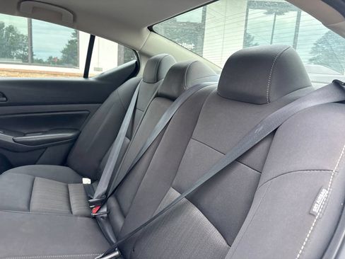 Used 2024 Nissan Altima 2.5 S FWD image 5