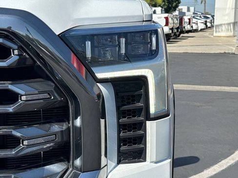 Used 2024 Toyota Tundra Platinum AWD/4WD image 7