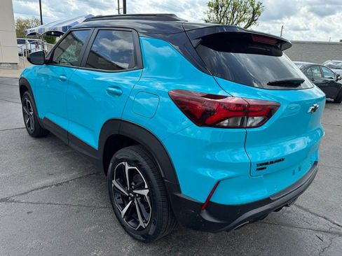 Used 2022 Chevrolet TrailBlazer RS w/ Sun and Liftgate Package image 6