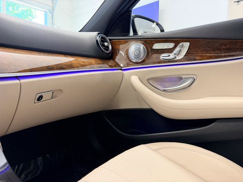 Used 2018 Mercedes-Benz E 300 image 44