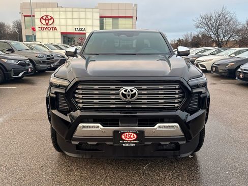 Used 2025 Toyota Tacoma Limited image 2