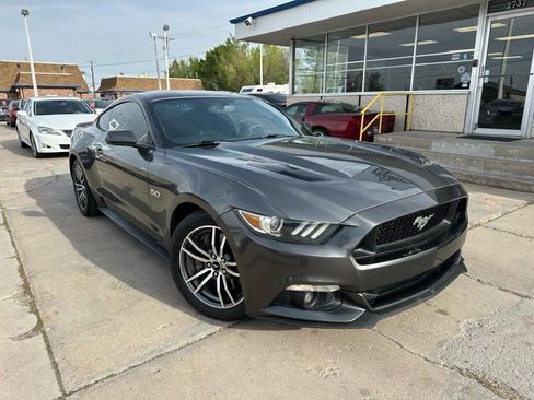 Used 2016 Ford Mustang GT RWD image 1