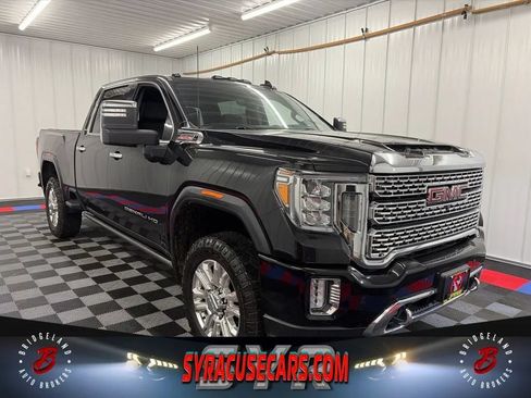 Used 2021 GMC Sierra 2500 Denali w/ Denali Ultimate Package AWD/4WD image 1