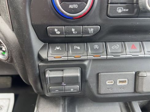 Used 2019 Chevrolet Silverado 1500 LTZ w/ LTZ Plus Package image 28