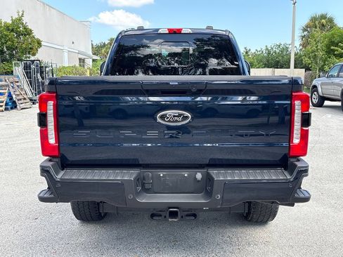 Used 2024 Ford F250 Lariat w/ Lariat Ultimate Package AWD/4WD image 6