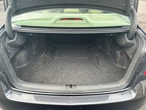 Used 2011 Acura TSX Sedan image 22