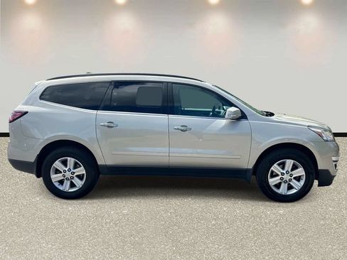 Used 2014 Chevrolet Traverse LT FWD image 4