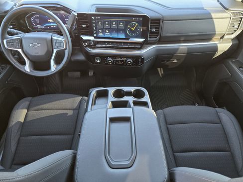 Used 2024 Chevrolet Silverado 1500 LT Trail Boss w/ Protection Package image 24