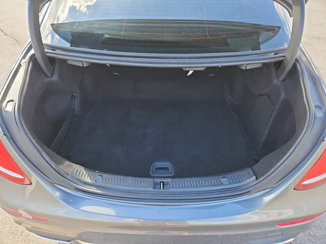 Used 2018 Mercedes-Benz E 300 image 6