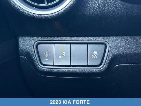 Used 2023 Kia Forte GT-Line w/ GT-Line Premium Package FWD image 31