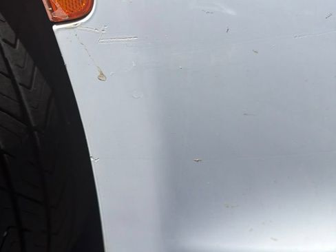 Used 2018 Chrysler Pacifica Touring-L FWD image 20