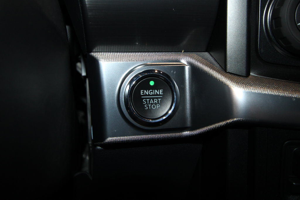 Used 2023 Ford F150 Raptor AWD/4WD image 14