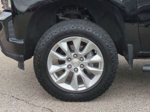 Used 2021 Chevrolet Silverado 1500 Custom image 14