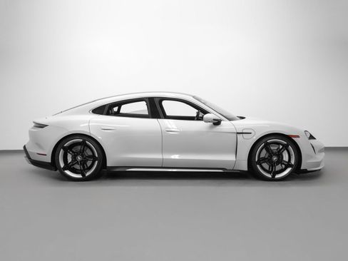 Certified 2021 Porsche Taycan Turbo image 13