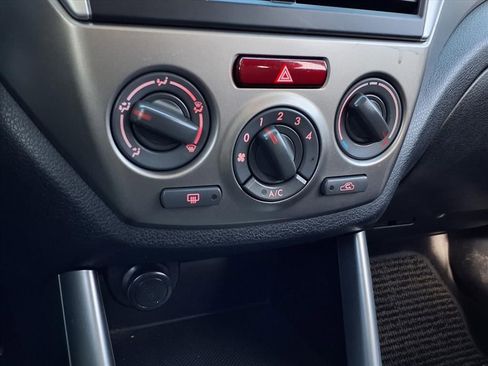 Used 2009 Subaru Forester 2.5X w/ Popular Equipment Group 1B image 19