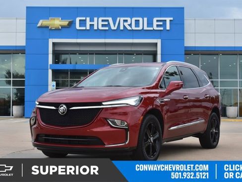 Used 2024 Buick Enclave Essence w/ Sport Touring Edition image 1