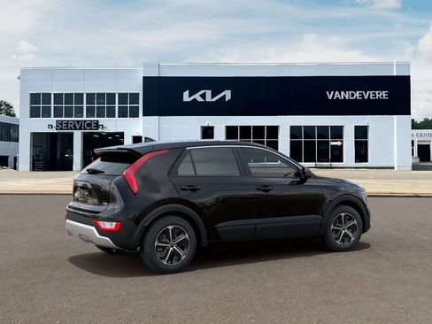 New 2026 Kia Niro LX image 8