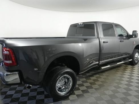 Used 2024 RAM 3500 Tradesman w/ Chrome Appearance Group AWD/4WD image 3