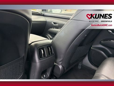 Used 2024 Hyundai Tucson Limited image 38