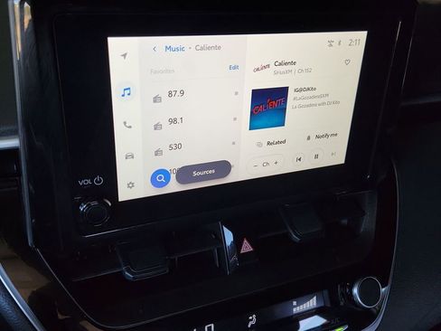 Used 2025 Toyota Corolla LE image 17