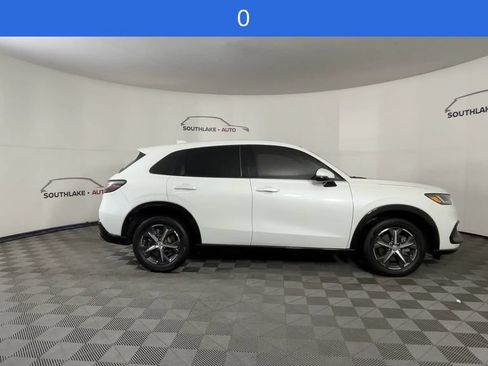 Used 2024 Honda HR-V EX-L image 10
