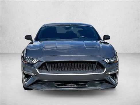 Used 2021 Ford Mustang Premium RWD image 3