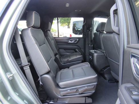 Used 2024 Chevrolet Tahoe Premier image 28