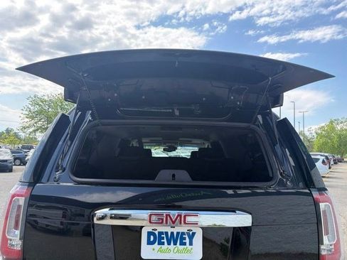 Used 2019 GMC Yukon XL Denali w/ Denali Ultimate Package AWD/4WD image 21