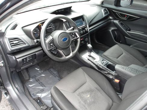 Used 2018 Subaru Impreza 2.0i Premium AWD/4WD image 9