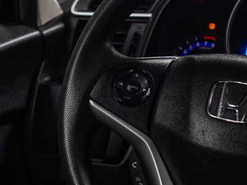 Used 2020 Honda Fit LX image 16