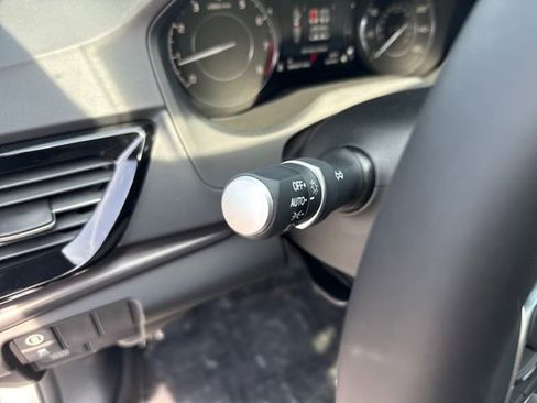New 2025 Acura RDX SH-AWD image 31
