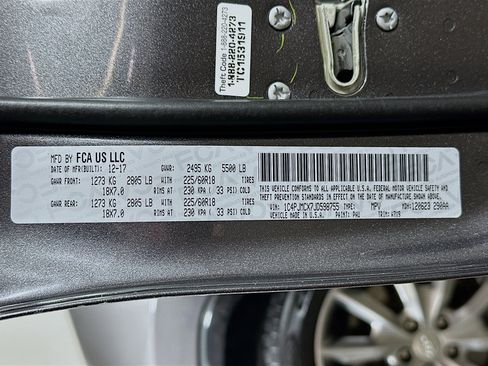 Used 2018 Jeep Cherokee Latitude image 30