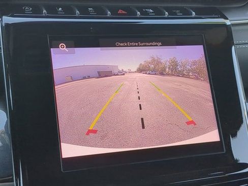 Used 2023 Jeep Grand Cherokee Altitude image 20