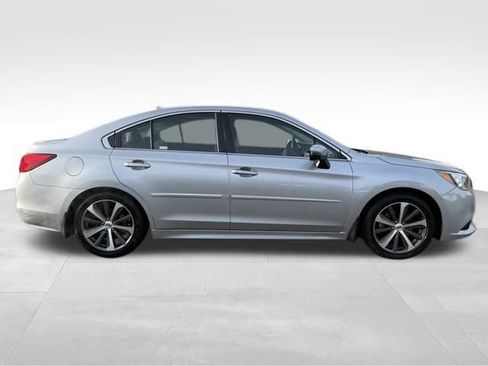Used 2017 Subaru Legacy 3.6R Limited image 8
