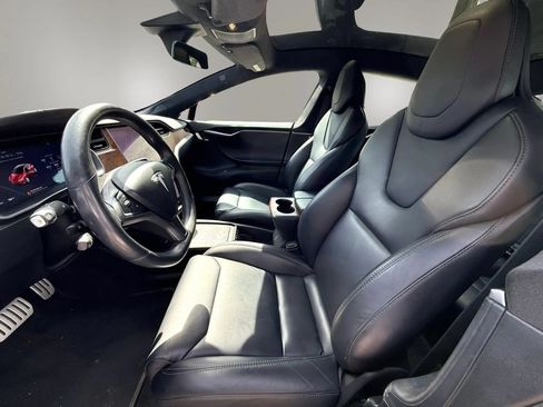 Used 2019 Tesla Model S Performance AWD/4WD image 12