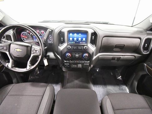 Used 2023 Chevrolet Silverado 2500 LT image 3