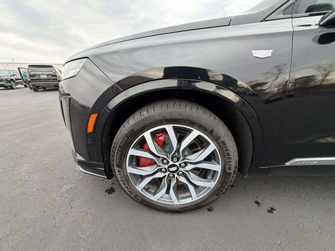 Certified 2024 Cadillac XT6 Sport w/ Technology Package AWD/4WD image 33