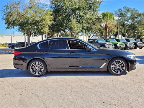 Used 2019 BMW 530i w/ Convenience Package image 5