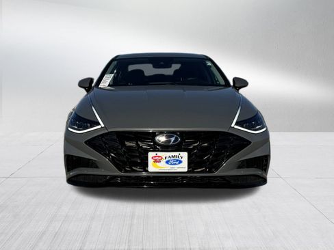 Used 2023 Hyundai Sonata SEL image 2