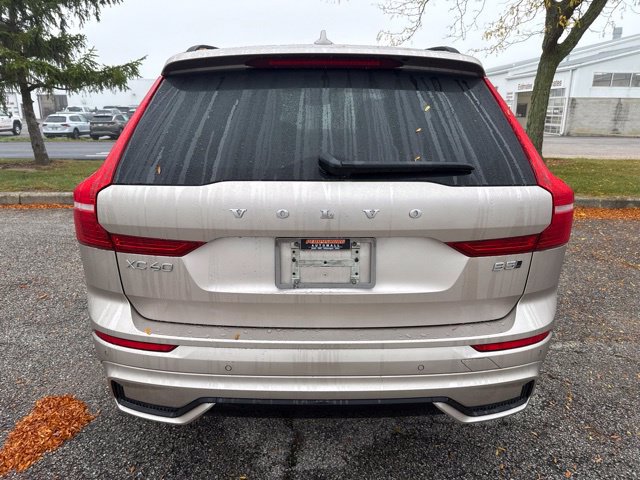 Used 2024 Volvo XC60 B5 Plus w/ Climate Package AWD/4WD image 5