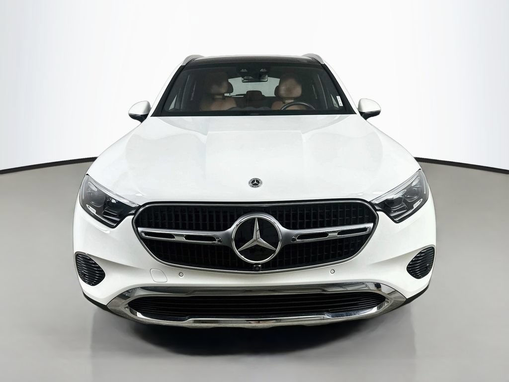 Used 2023 Mercedes-Benz GLC 300 4MATIC w/ Pinnacle Trim Package image 2