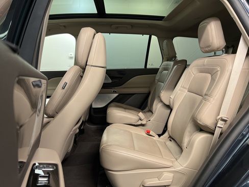 Used 2022 Lincoln Aviator Reserve w/ Equipment Group 201A image 34