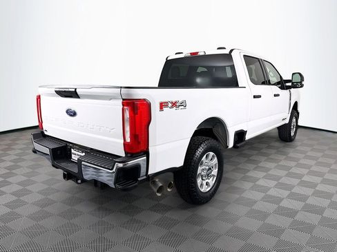 Used 2024 Ford F250 XLT w/ FX4 Off-Road Package AWD/4WD image 7