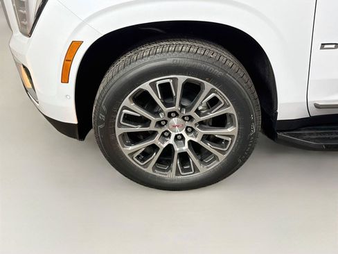 New 2026 GMC Yukon Denali w/ Advanced Technology Package AWD/4WD image 28