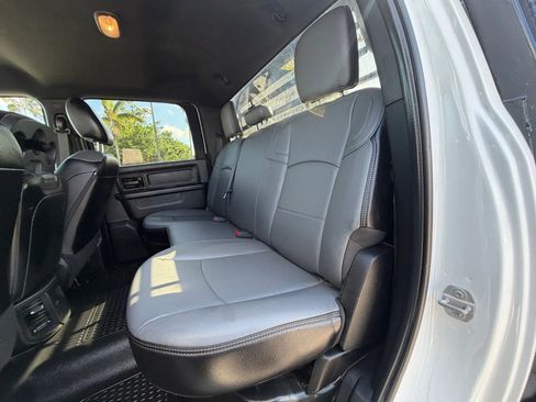 Used 2023 RAM 5500 Tradesman image 16